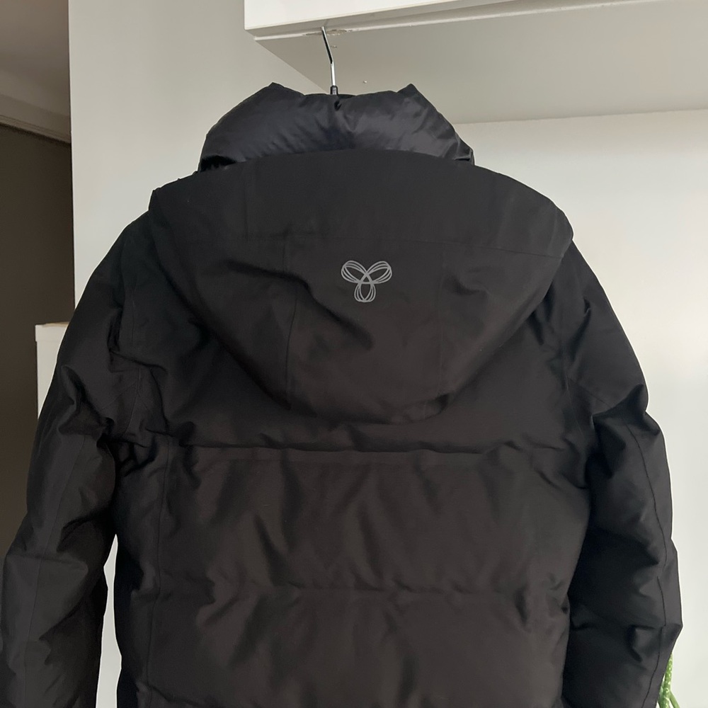 New Aritzia Tna The Powder Dri Parka™ long Black Insulated Jacket Sz S - Picture 13 of 17